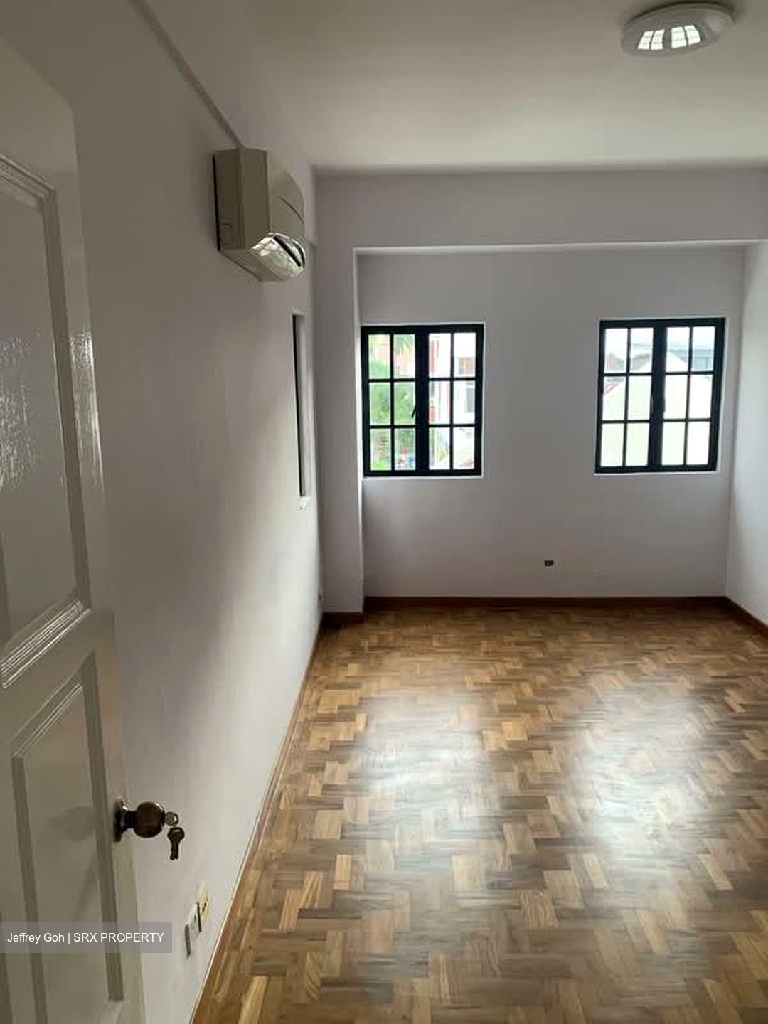 Lorong 105 Changi (D15), Terrace #575328161